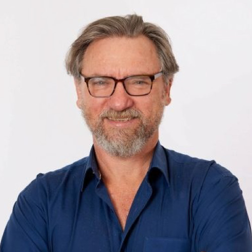 Peter Lewis